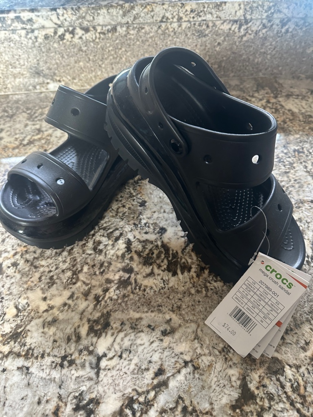 CROCS Black Mega Crush Sandal